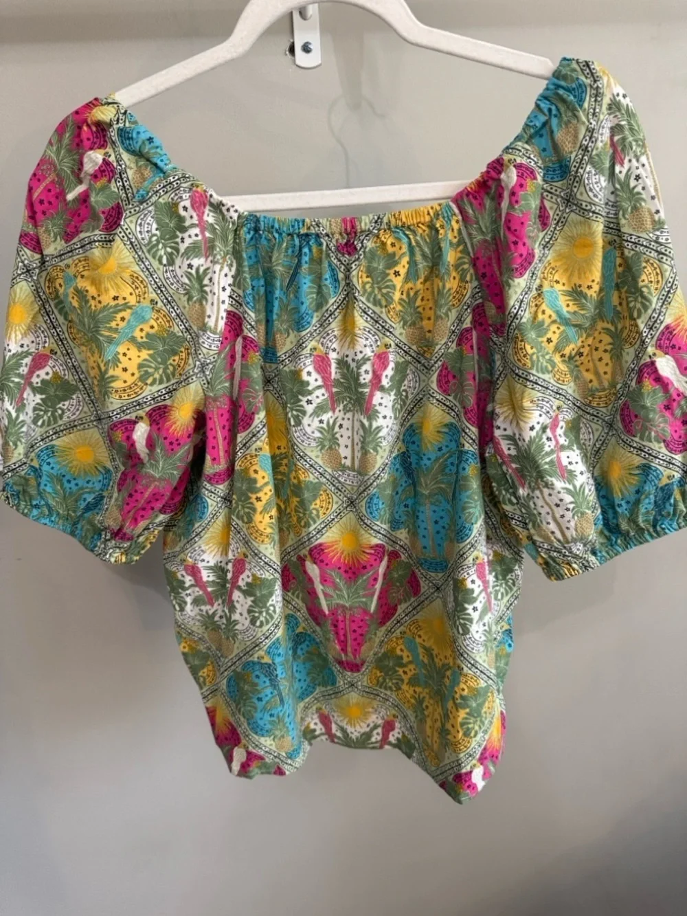 LOFT square neckline